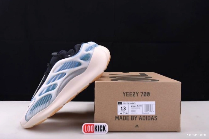 700 V3 YEEZY ADIDAS GY0260 0715